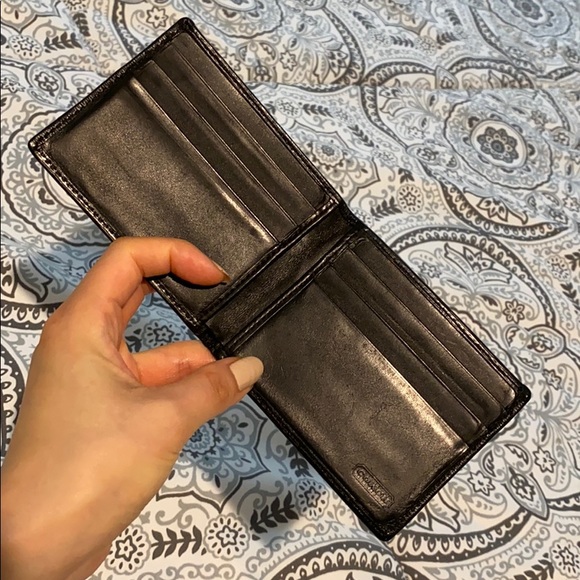 Coach men’s Bi Fold wallet - Picture 2 of 4